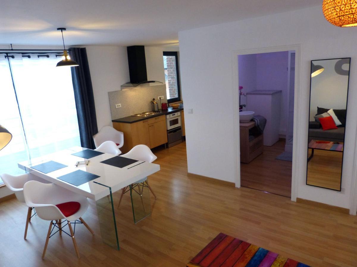 Le 99B Modern Apartment Queen Size Bed Connected Tv Hallennes-lez-Haubourdin Exteriör bild