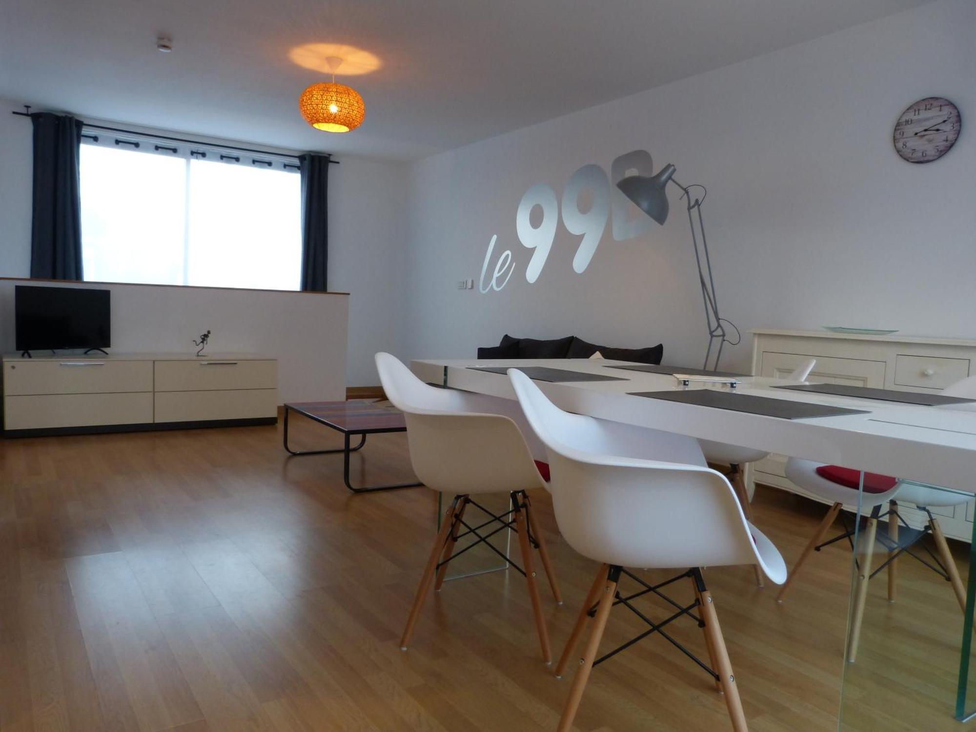 Le 99B Modern Apartment Queen Size Bed Connected Tv Hallennes-lez-Haubourdin Exteriör bild